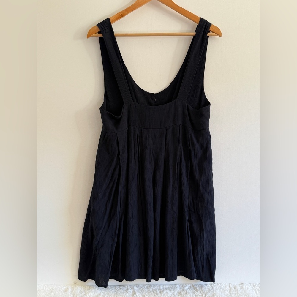 Express Dress - Picture 7 of 7